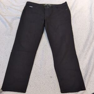 Sz:12 DKNY Black Straight-Leg Skinny Pants